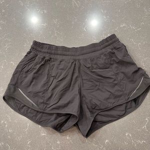 lululemon hotty hot 2.5